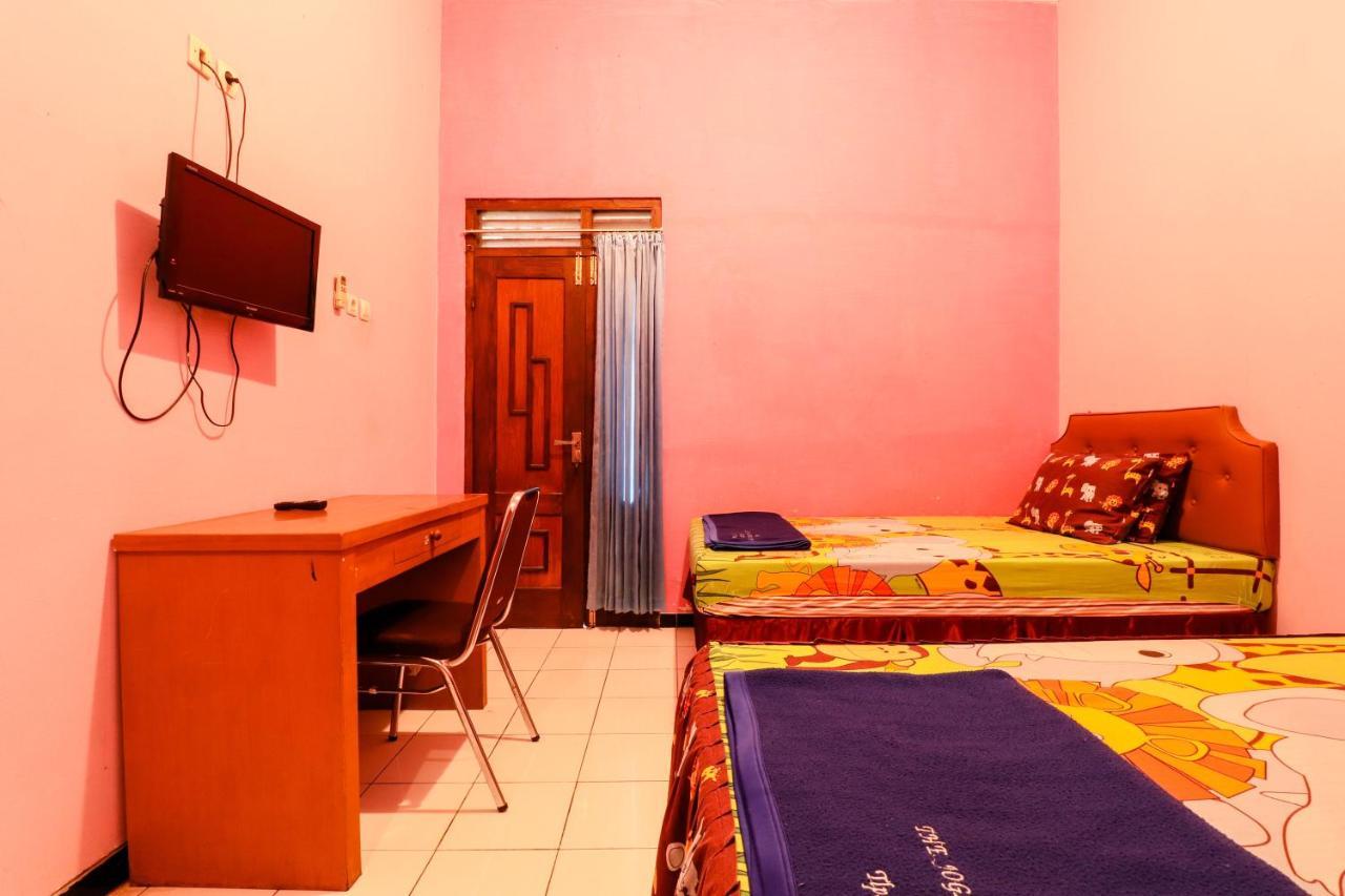 מגלאנג The Joglo Family Hotel מראה חיצוני תמונה
