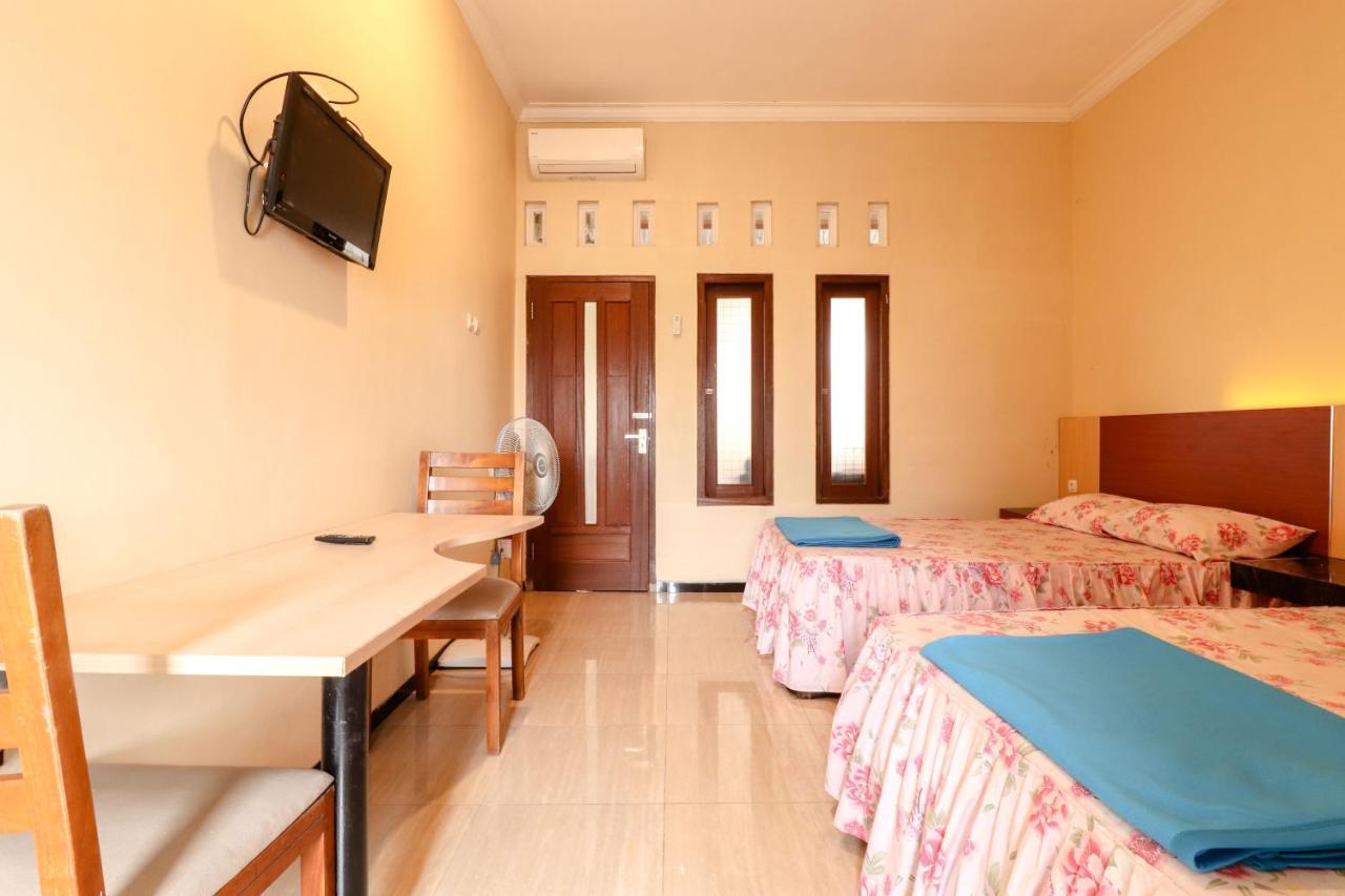 מגלאנג The Joglo Family Hotel מראה חיצוני תמונה