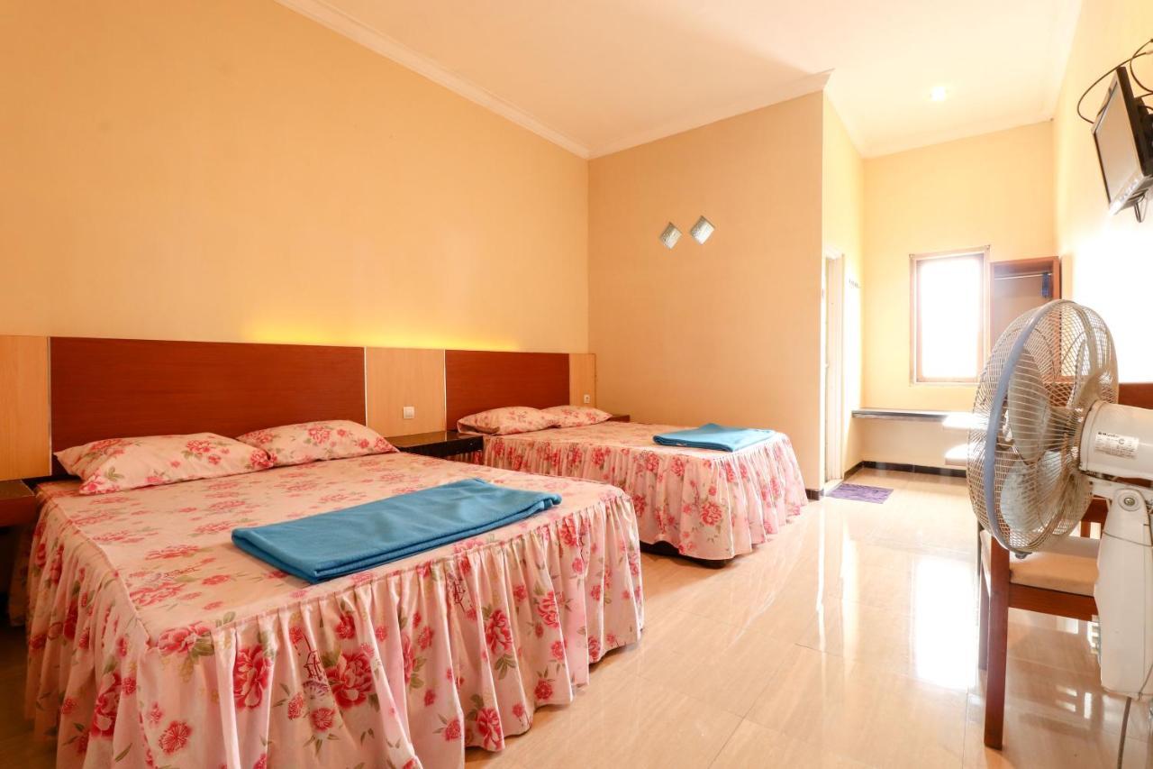 מגלאנג The Joglo Family Hotel מראה חיצוני תמונה